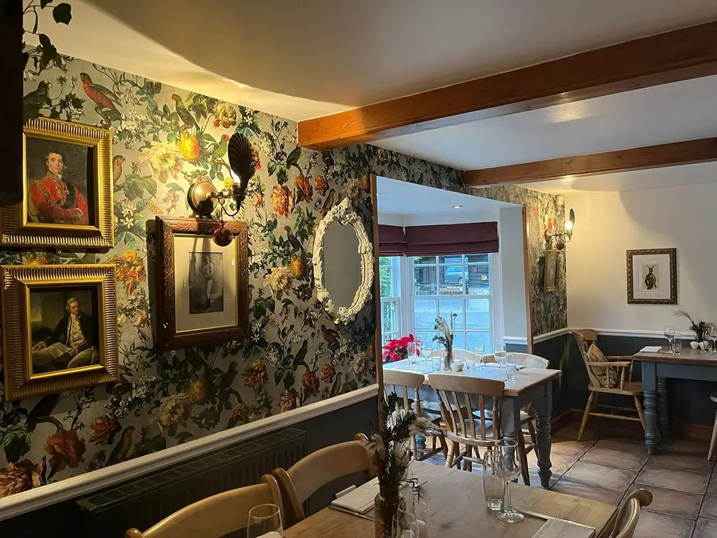 The Crown Pub Interior Decorating